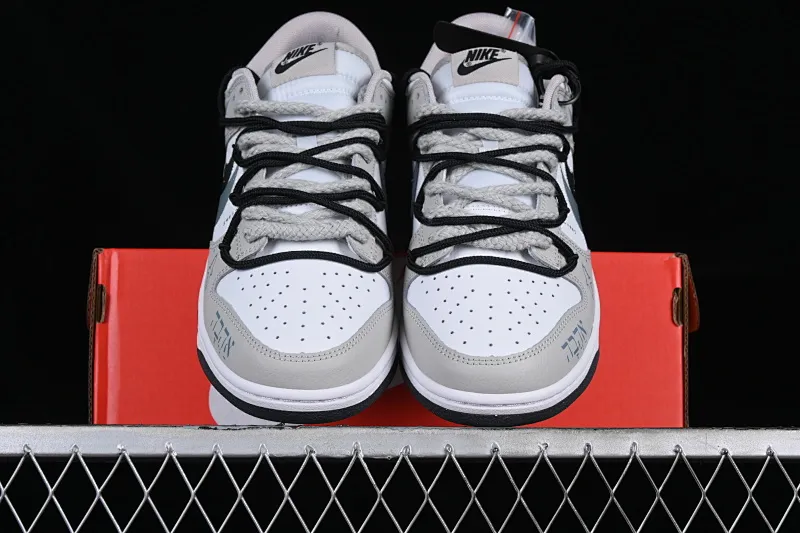 All categories Nk SB Dunk series Nk SB Dunk Low Low-top sneakers Nk Dunk Low Brush graffiti Black and white gray cross SB strap low-top casual sneakers FD0661-100